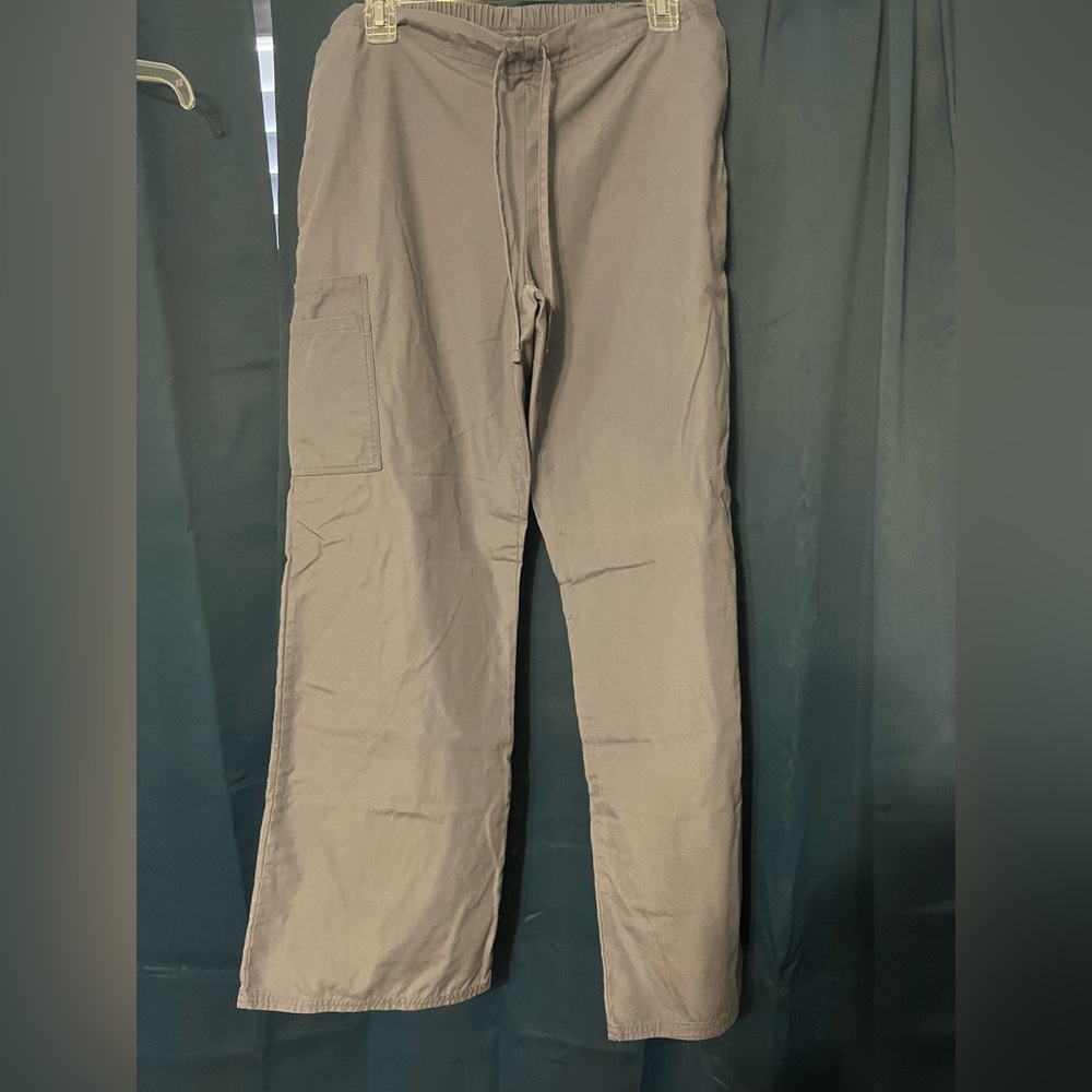 Scrub pants